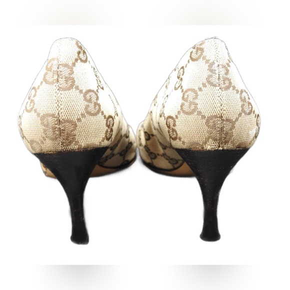 Gucci Women's 156968 Beige Monogram Pointed Toe Slip-On Pump Heels Size 7B W/COA - Picture 3 of 9